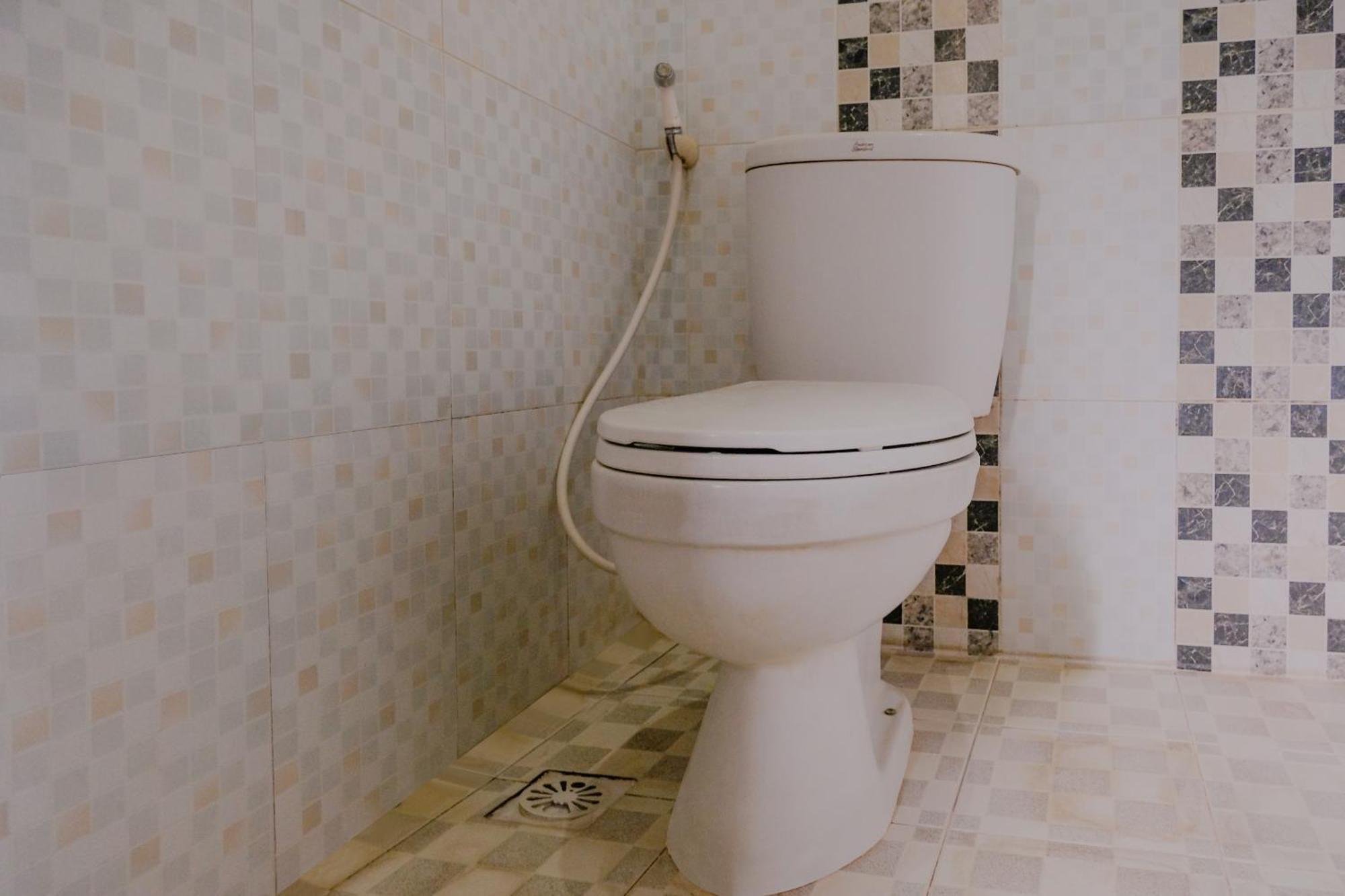 Oyo 2376 Tiara Family Residence باتو المظهر الخارجي الصورة