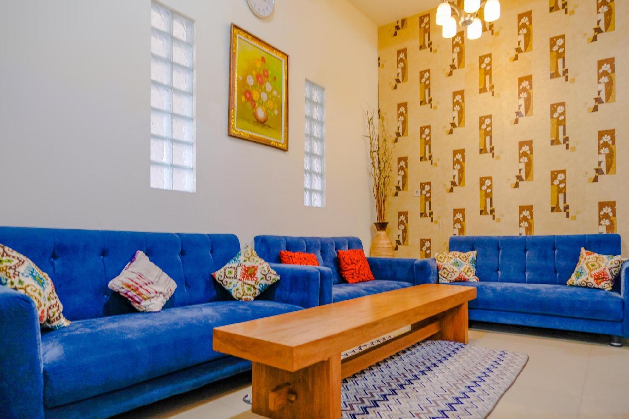 Oyo 2376 Tiara Family Residence باتو المظهر الخارجي الصورة